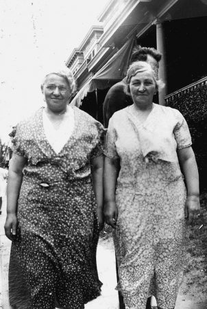 Esther Wolf and her sister Jenny were inseparable as a pair well into their old age. Both were born in Newtown, traveled all around the city, and lived into their 90s. (Courtesy of Carl Nathans)