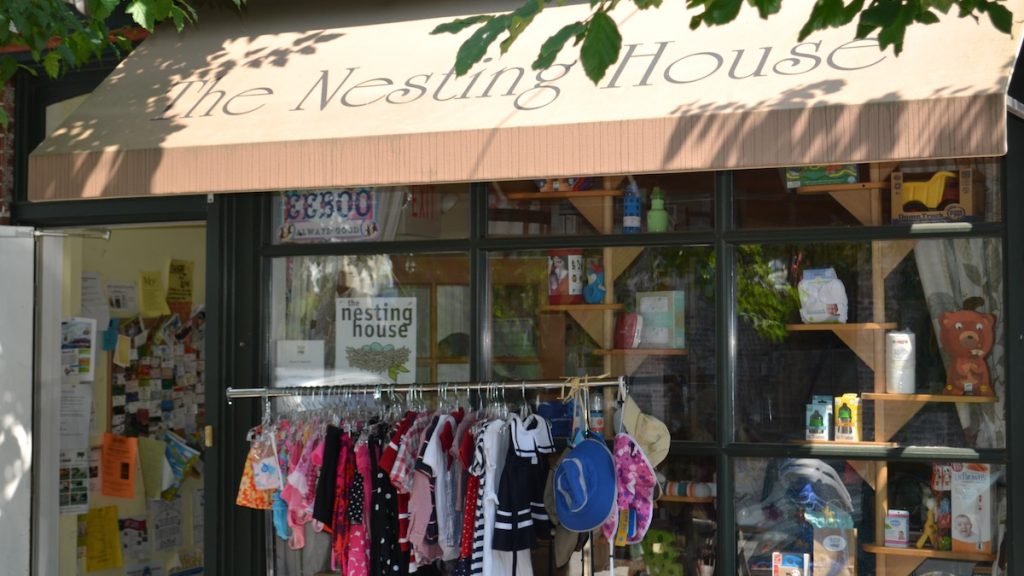  The Nesting House is located on Carpenter Lane in Mt. Airy Village. (Michael Buozis/for NewsWorks) 