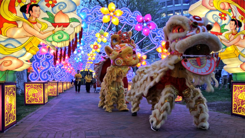 1-28 Members of the Philadelphia Suns perform a lion dance at the opening of the Chinese Lantern Festival at Franklin Square. (Emma Lee/WHYY)