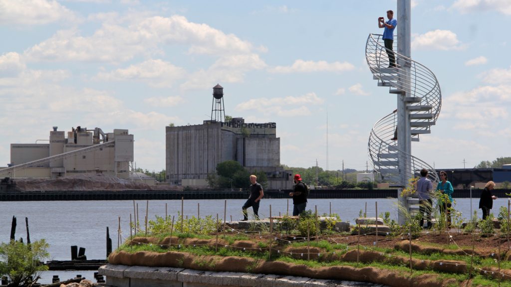 A 16-foot-high spiral staircase at the Washington Avenue Pier provides views up and down the Delaware River. (Emma Lee/WHYY)