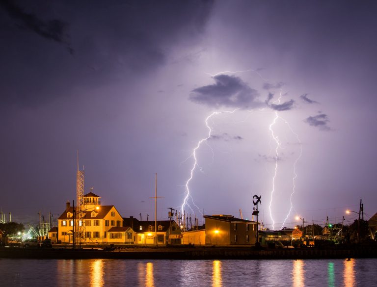  Lighting in Point Pleasant in early July 2014. (Photo: Tom Lozinski Photography via JSHN) 