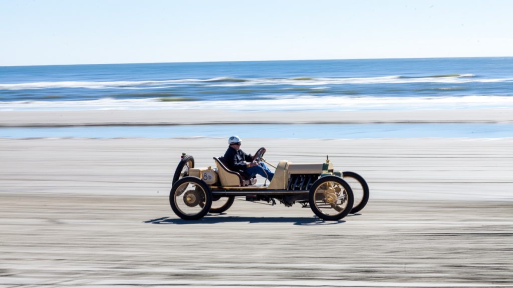 1Race-of-Gentlemen-3 Competitors in the Race of Gentlemen speed their hot rods down the Wildwood beach. (Brad Larrison/for NewsWorks)