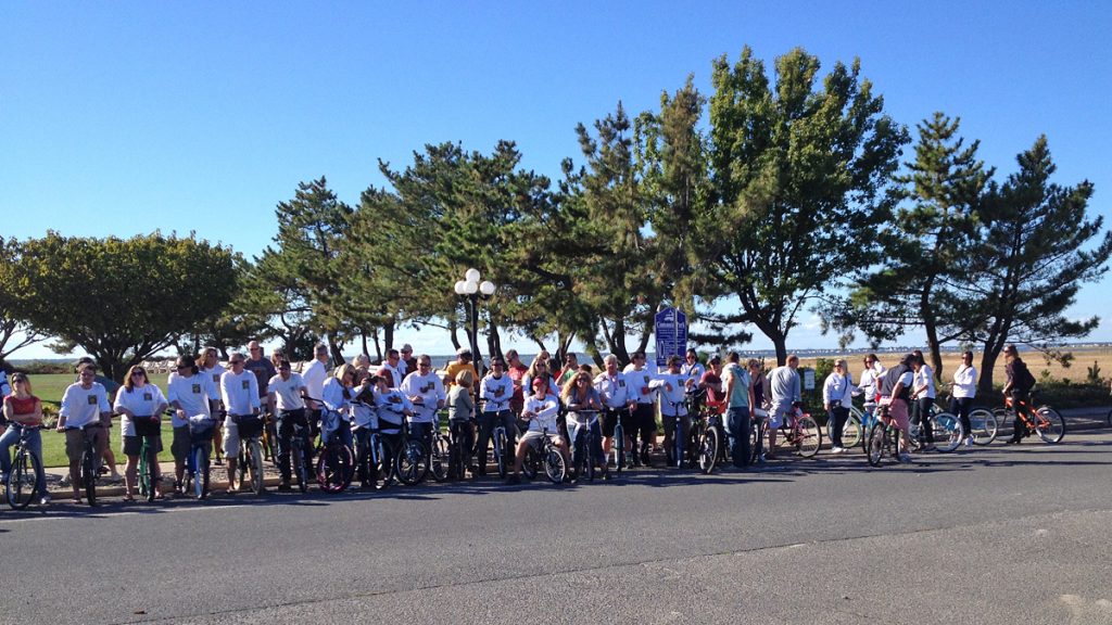  Just a portion of tour participants. (Justin Auciello for Newsworks) 