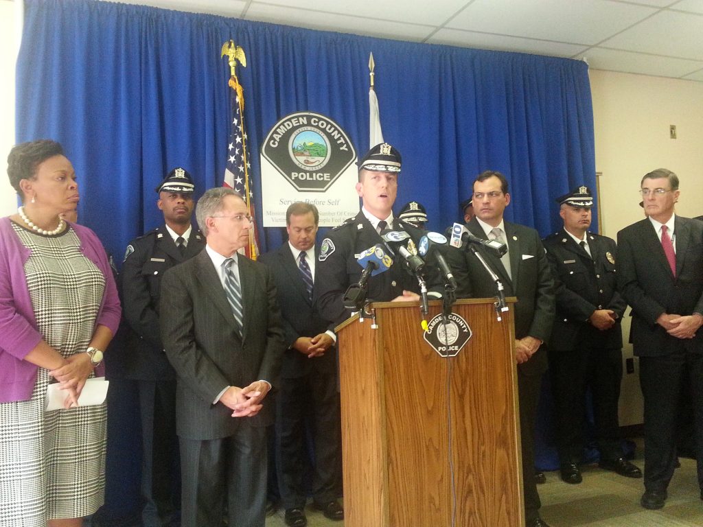 20130930_132921 Camden officials announce 2.3 million grant for more police officers