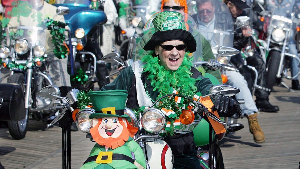 20140227-st-patricks-day-parade-photo-1200 Sue Reynolds rides her motorcycle in Atlantic City's 2007 St. Patrick's Day parade (AP photo/Mel Evans)