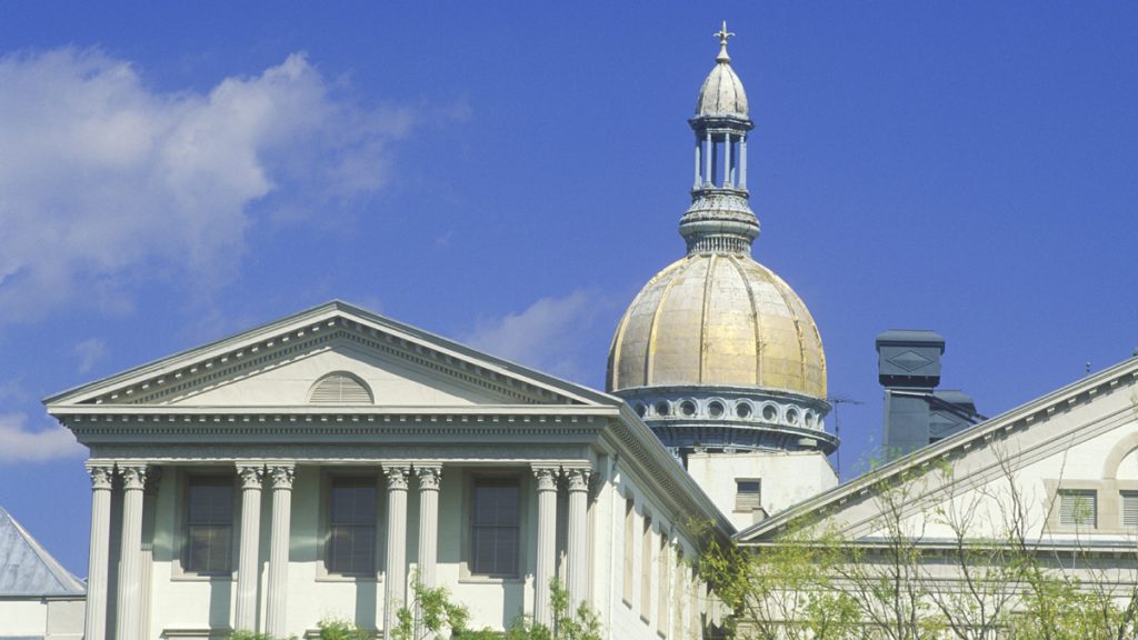 20141009-charter-school-law-1200