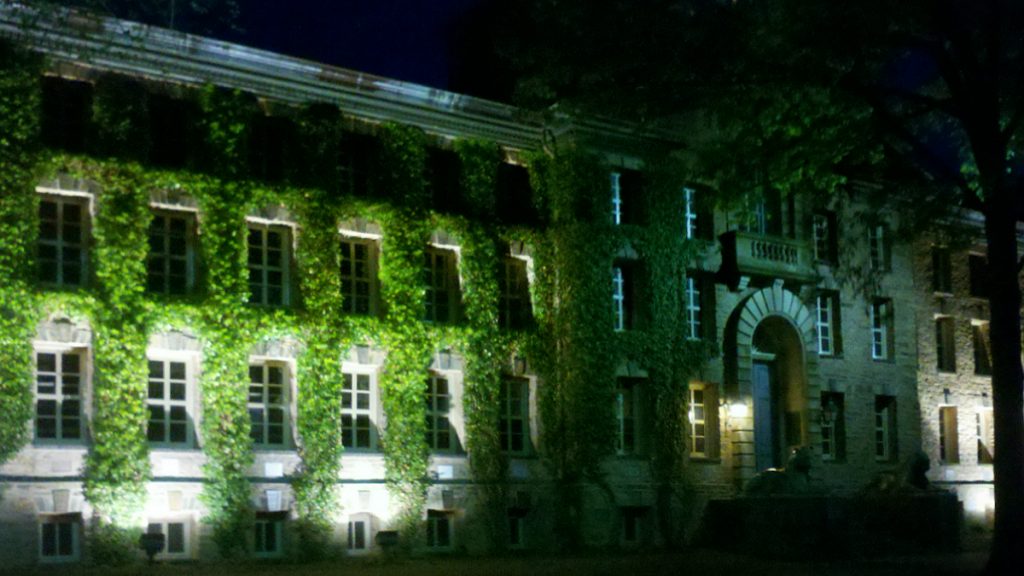 20151120-nassau-hall-at-night-file-1200 Nassau Hall on Princeton University's campus. (Alan Tu/WHYY, file)
