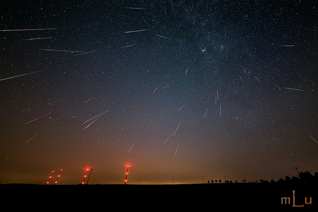 20387390798_93aaaa5c9d_z The 2015 Perseid meteor shower. (Photo: mLu.fotos via Flickr)