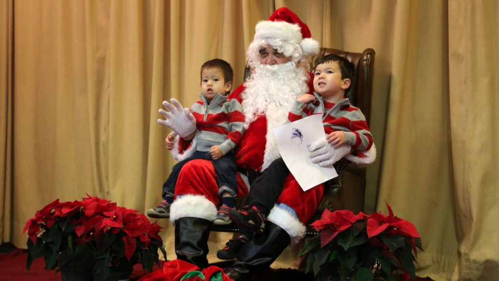 9-2 Brothers Maxwell and Christopher brought Santa a special drawing they made for him (Natavan Werbock/for NewsWorks)