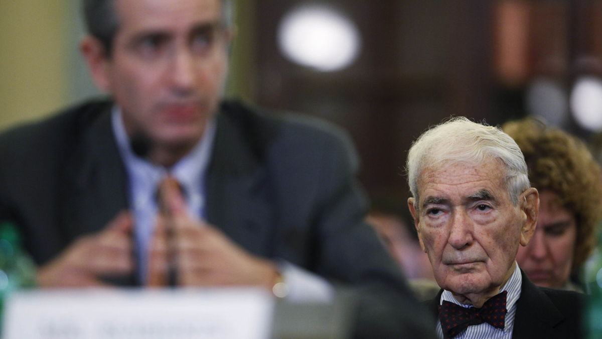  Ralph Roberts, founder of Comcast Corporation, right, watches as his son Comcast Corporation Chairman and CEO Brian Roberts testifies on Capitol Hill in Washington in 2010 before a Senate Commerce Committee hearing on consumers, competition, and the proposed Comcast-NBC merger. The elder Roberts died Thursday in Philadelphia at 95. (AP photo/file) 