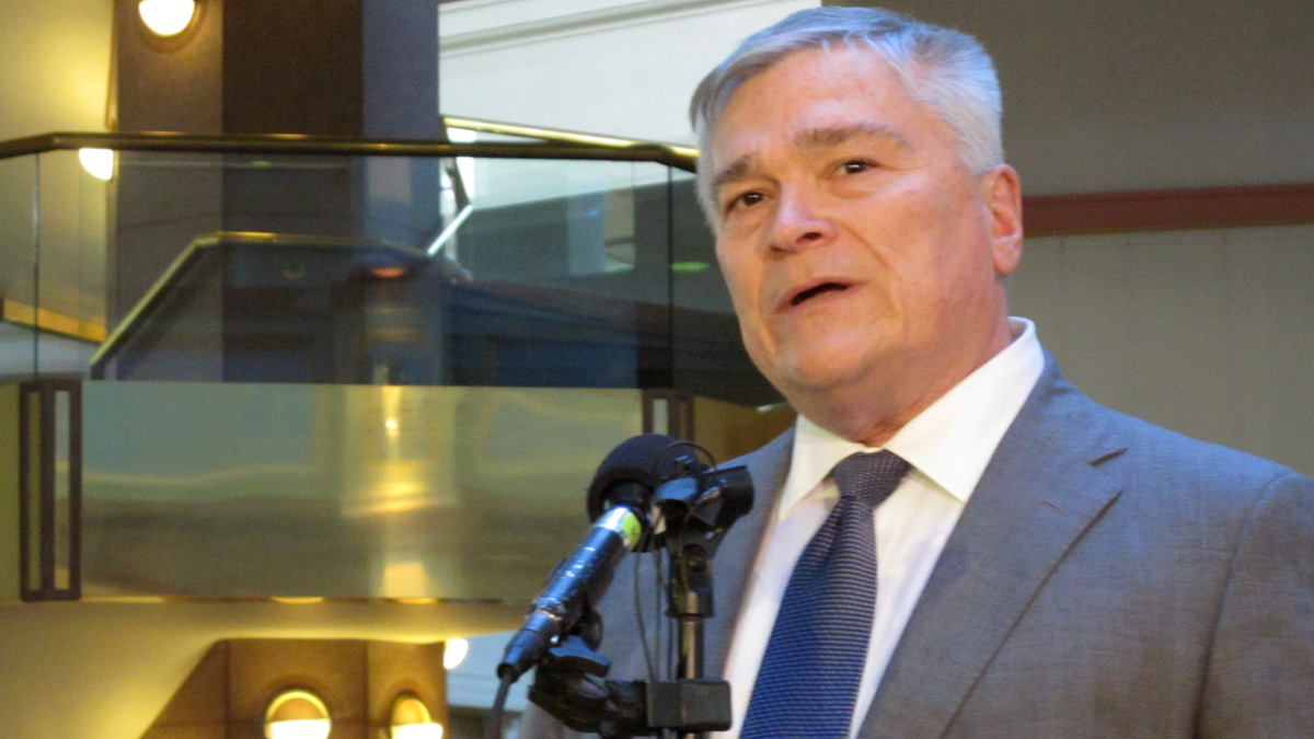  Penn State University President Eric Barron says the school's board of trustees was determined not o increase in-state tuition. (AP file photo) 