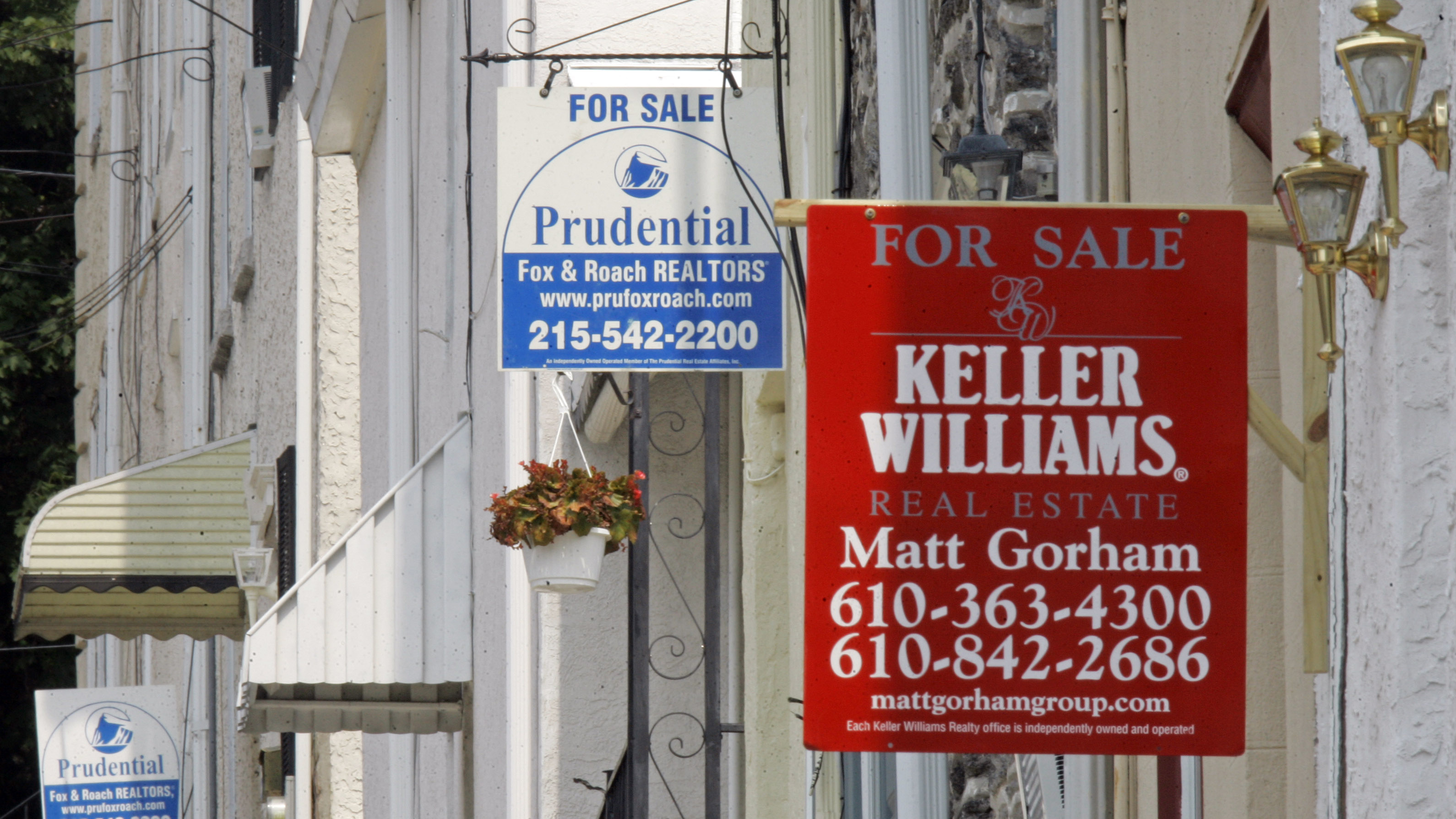  The federal 'Making Home Affordable' program is coming to the Pennsylvania Convention Center, offering help to those having trouble making their mortgage payments (Matt Rourke/AP Photo, file) 