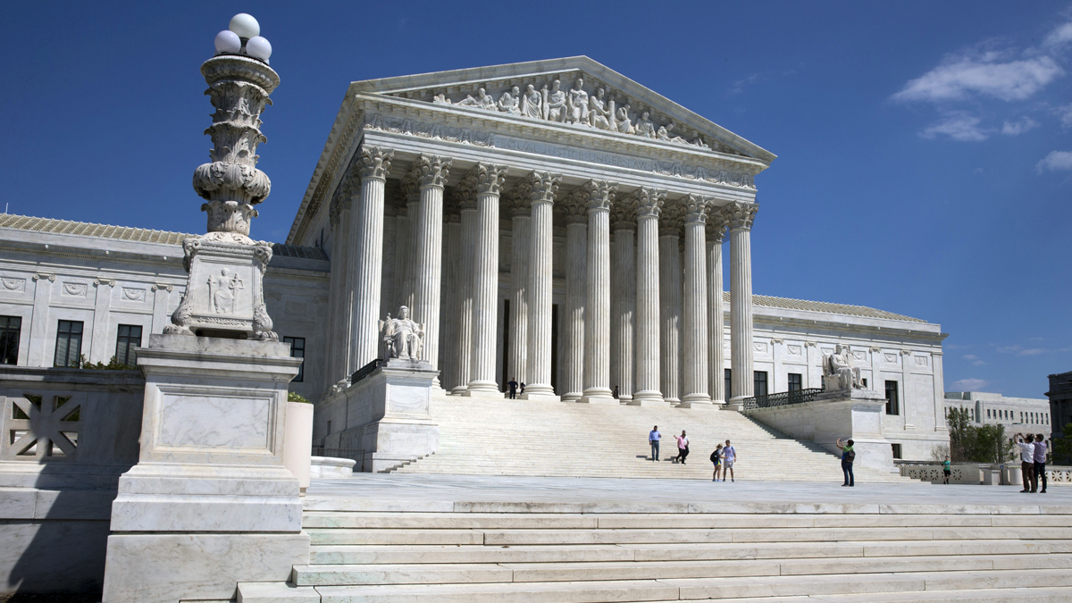  A narrowly divided Supreme Court upheld decidedly Christian prayers at the start of local council meetings on Monday, declaring them in line with long national traditions though the country has grown more religiously diverse. (Jacquelyn Martin/AP Photo) 