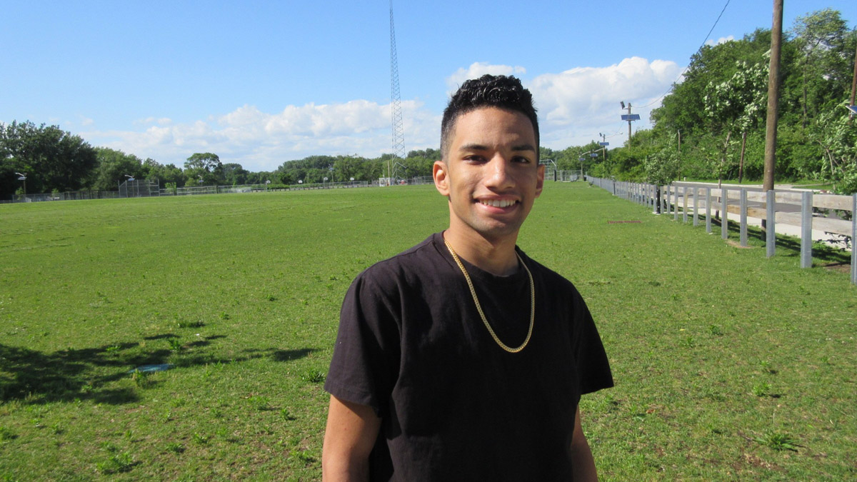 Camden Yankees baseball coach Argenis Calderon