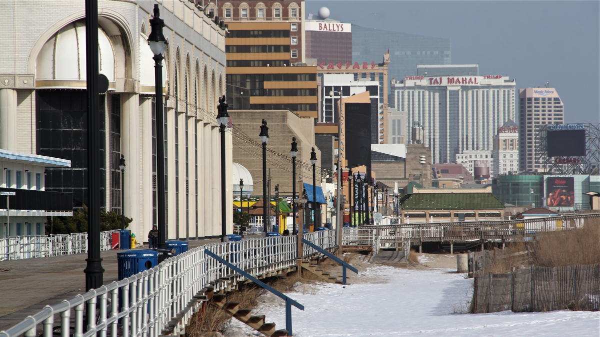 Atlantic City Boardwalk in winter (Emma Lee/WHYY