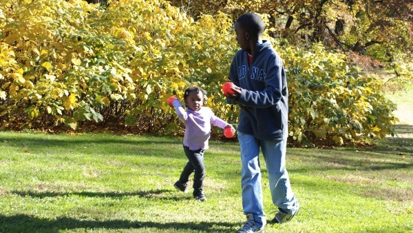  Kids playing at Awbury Arboretum. (Max Matza/for NewsWorks, file) 