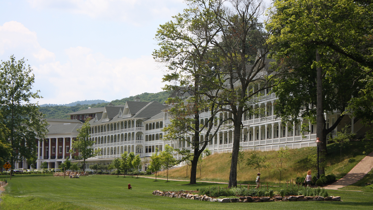 The Bedford Springs Hotel dates to 1806 and is one of many treasured historic resources in the Bedford County. (Image courtesy of the Disaster Planning for Historic Properties Initiative)