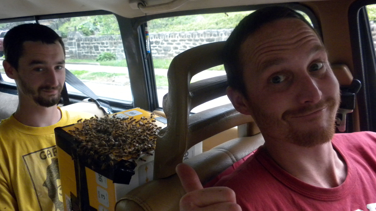  Joel (right) and Jeff Eckel are beekeepers in Philadelphia. (Image courtesy of <a href='http://www.webeebrothers.com/'>webeebrothers.com</a>) 