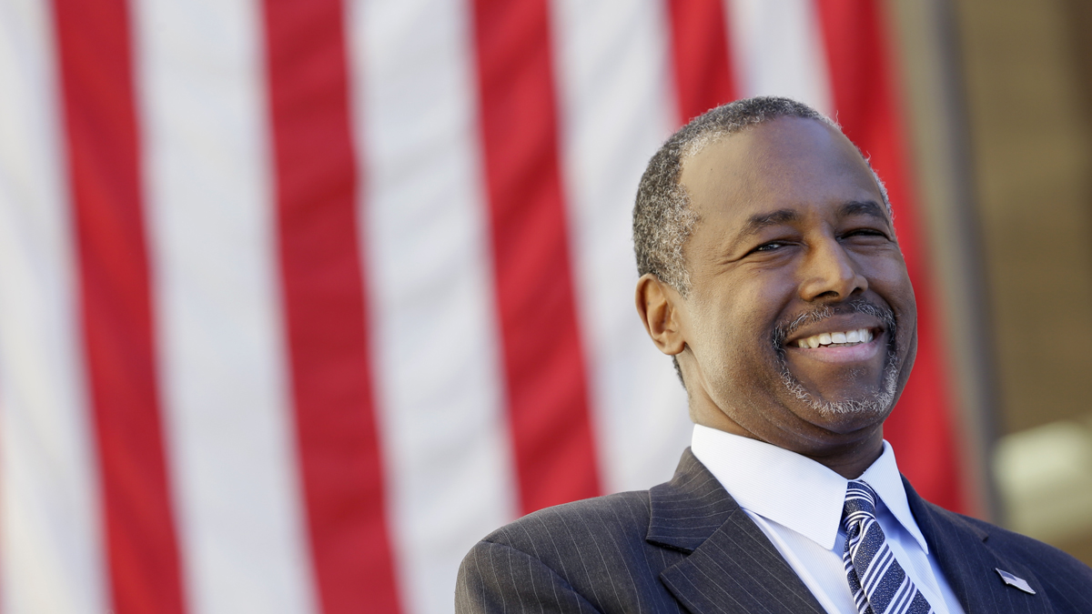  Republican presidential candidate Dr. Ben Carson looks on as he is introduced to speak at a town hall meeting, Friday, Oct. 2, 2015, in Ankeny, Iowa. (AP Photo/Charlie Neibergall) 
