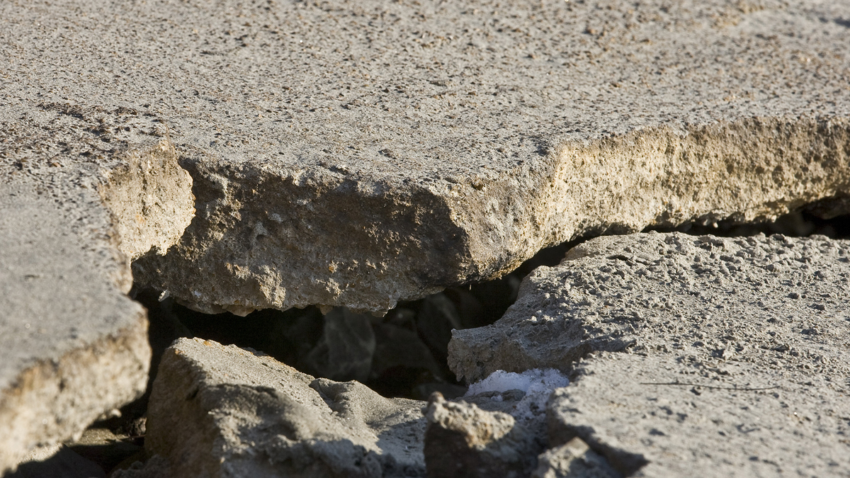 The legislation  would allow local New Jersey governments to use their own funds to complete projects already underway without fear the state will withhold aid when a transportation trust fund agreement eventually ends the shutdown of transportation projects.(Steve Collender/Bigstock)