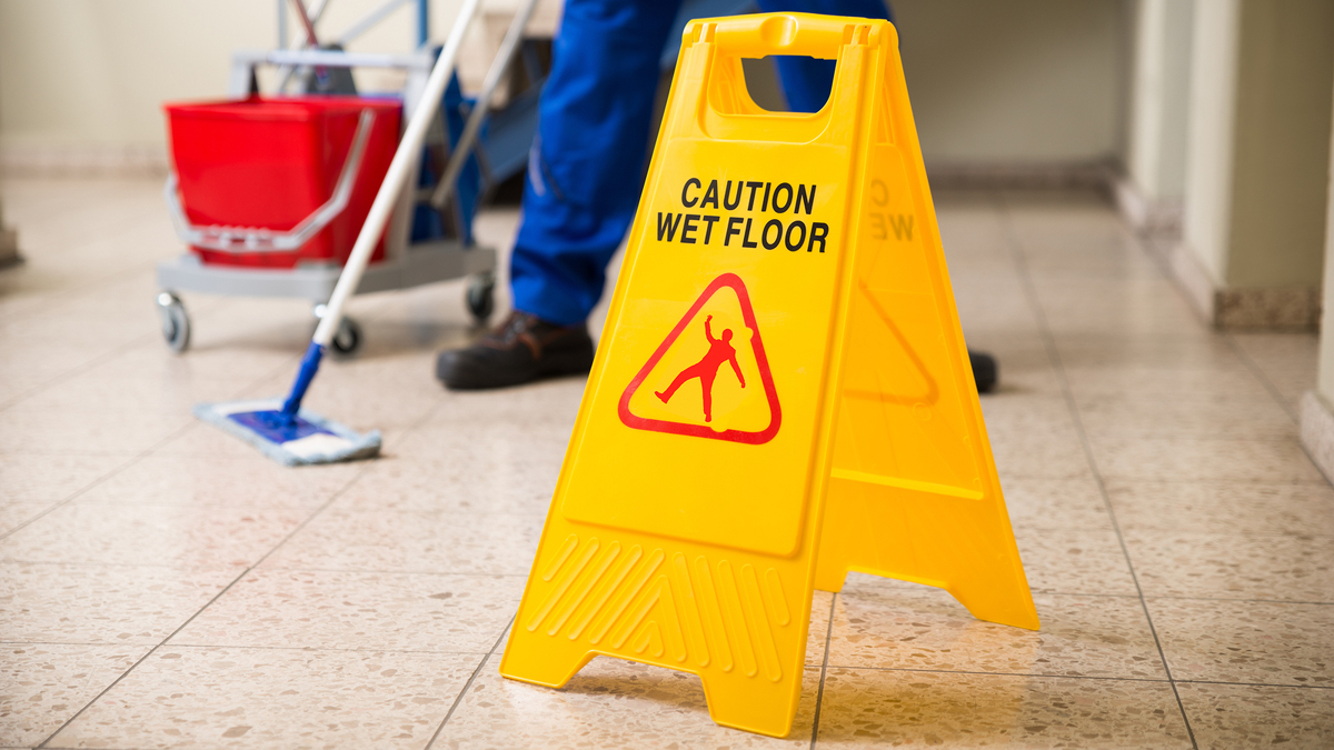 An actually helpful warning sign. (<a href='http://www.bigstockphoto.com'>BigStock</a>)