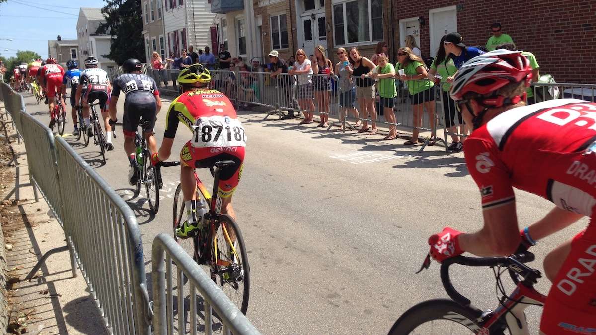  Racers rounding the corner after completing the sixth lap at last year's race. (Neema Roshania Patel/WHYY)  