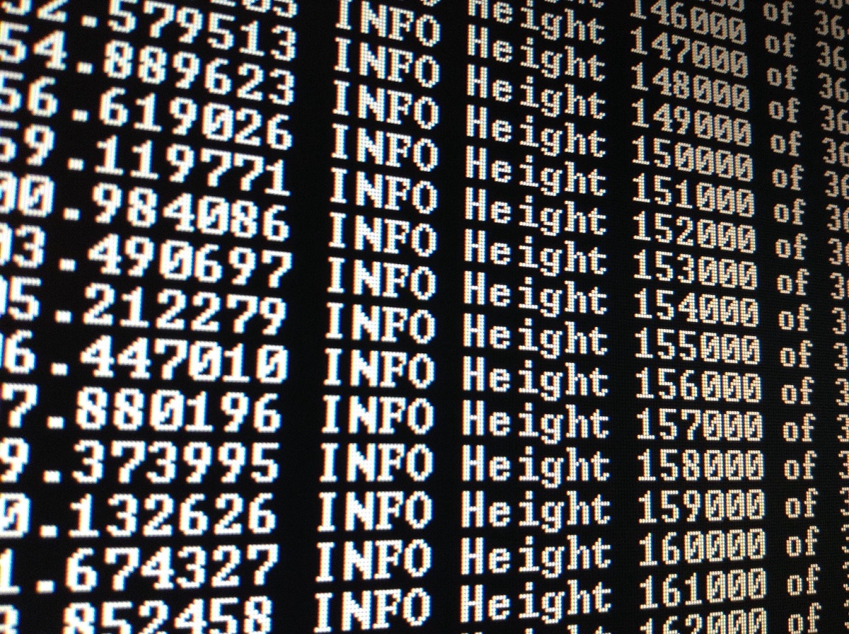 Blockchain by deavmi (Own work)via Wikimedia Commons