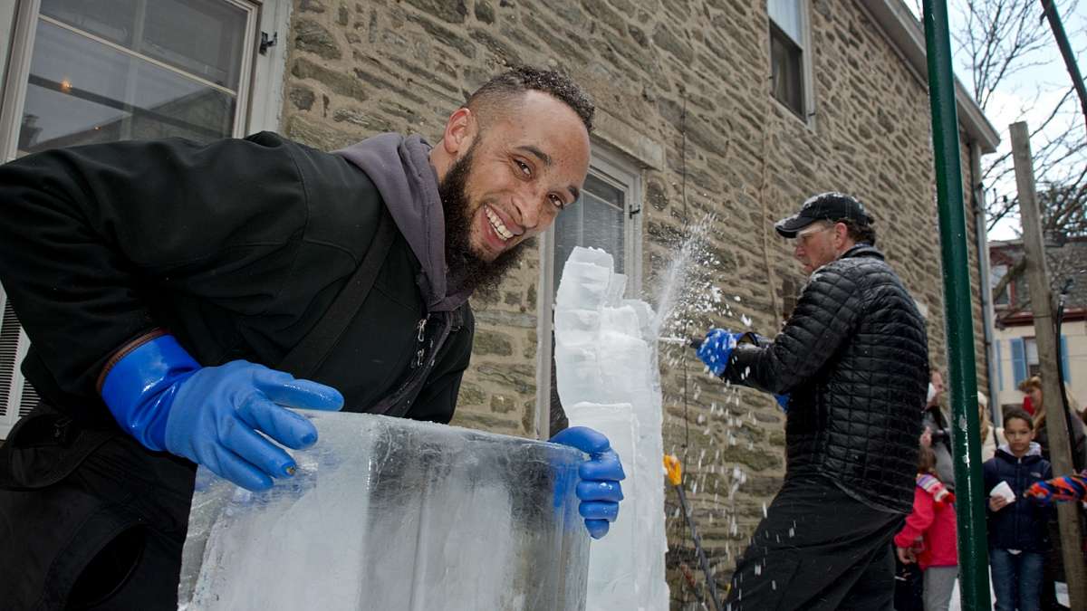  Ice sculptor Don Harrison with the 300-pound block of ice that he used to carve the Disney 'Frozen' character Olaf. (Bas Slabbers/for NewsWorks) 