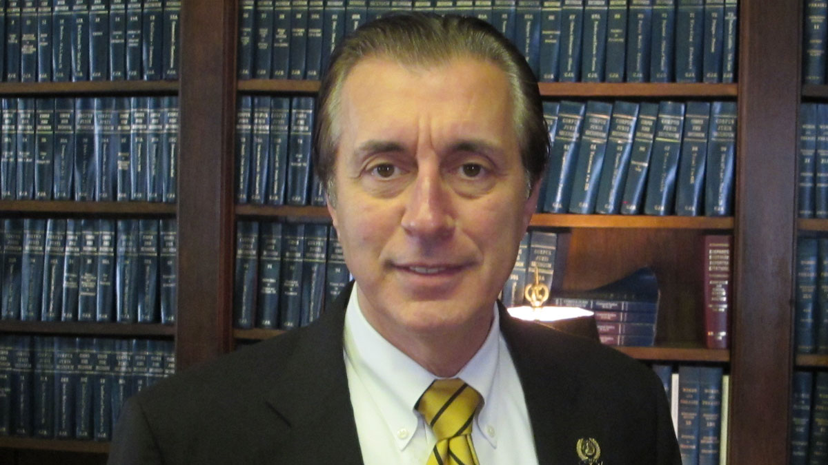  A bill sponsored by New Jersey Assemblyman John Burzichelli would require mailed manufacturers' rebates to be enclosed in a sealed envelope and to be clearly identified as a refund. (Phil Gregory/WHYY) 