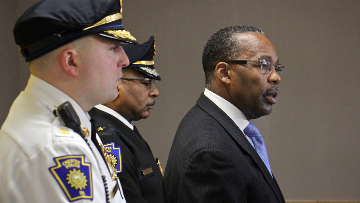 Chester Mayor Thaddeus Kirkland (right)