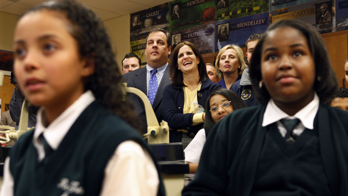  N.J. Gov. Chris Christie is shown visiting a sixth grade class at the Robert Treat Academy charter school in Newark, N.J. (AP Photo/Mel Evans, file) 