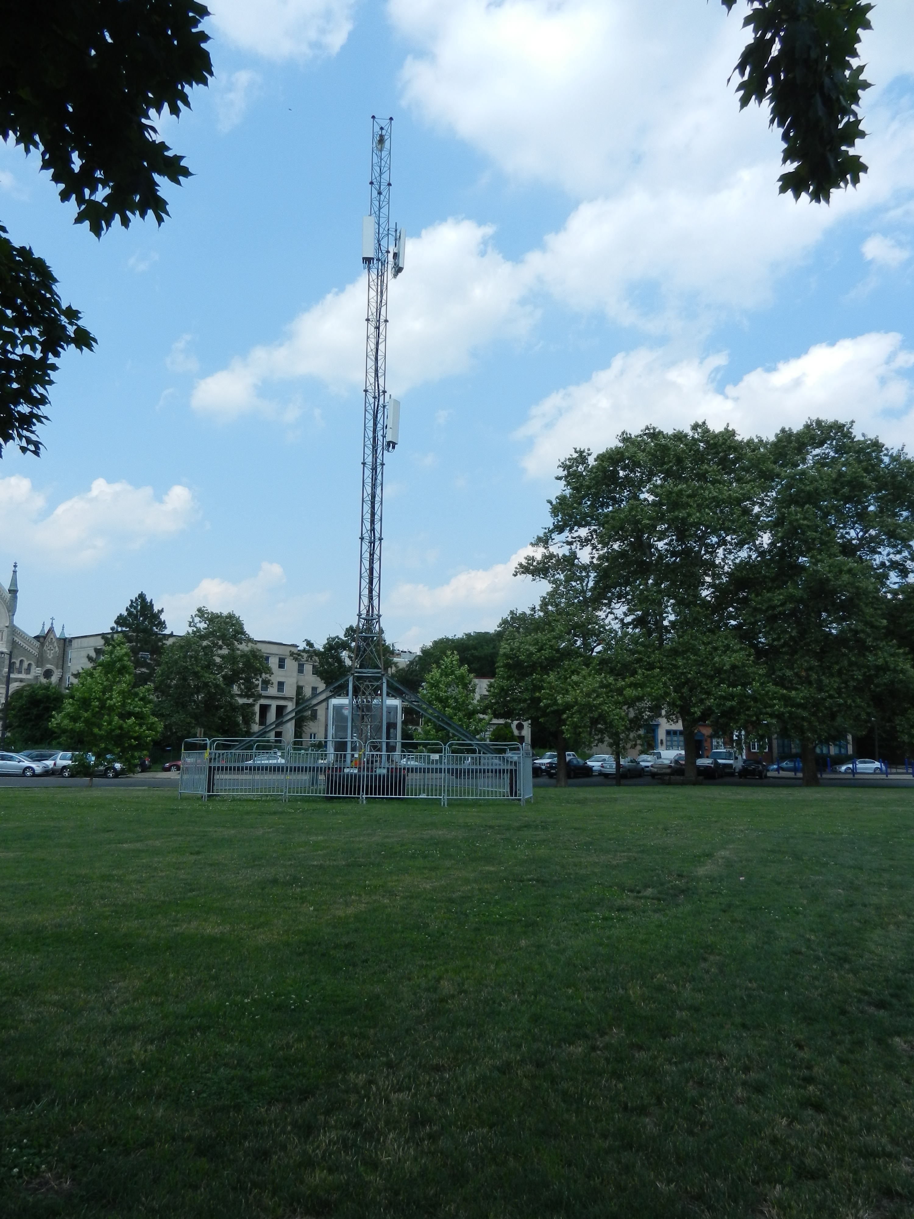  A COW, or cell on wheels, rises  on the Benjamin Franklin Parkway. (ATT Wireless)  