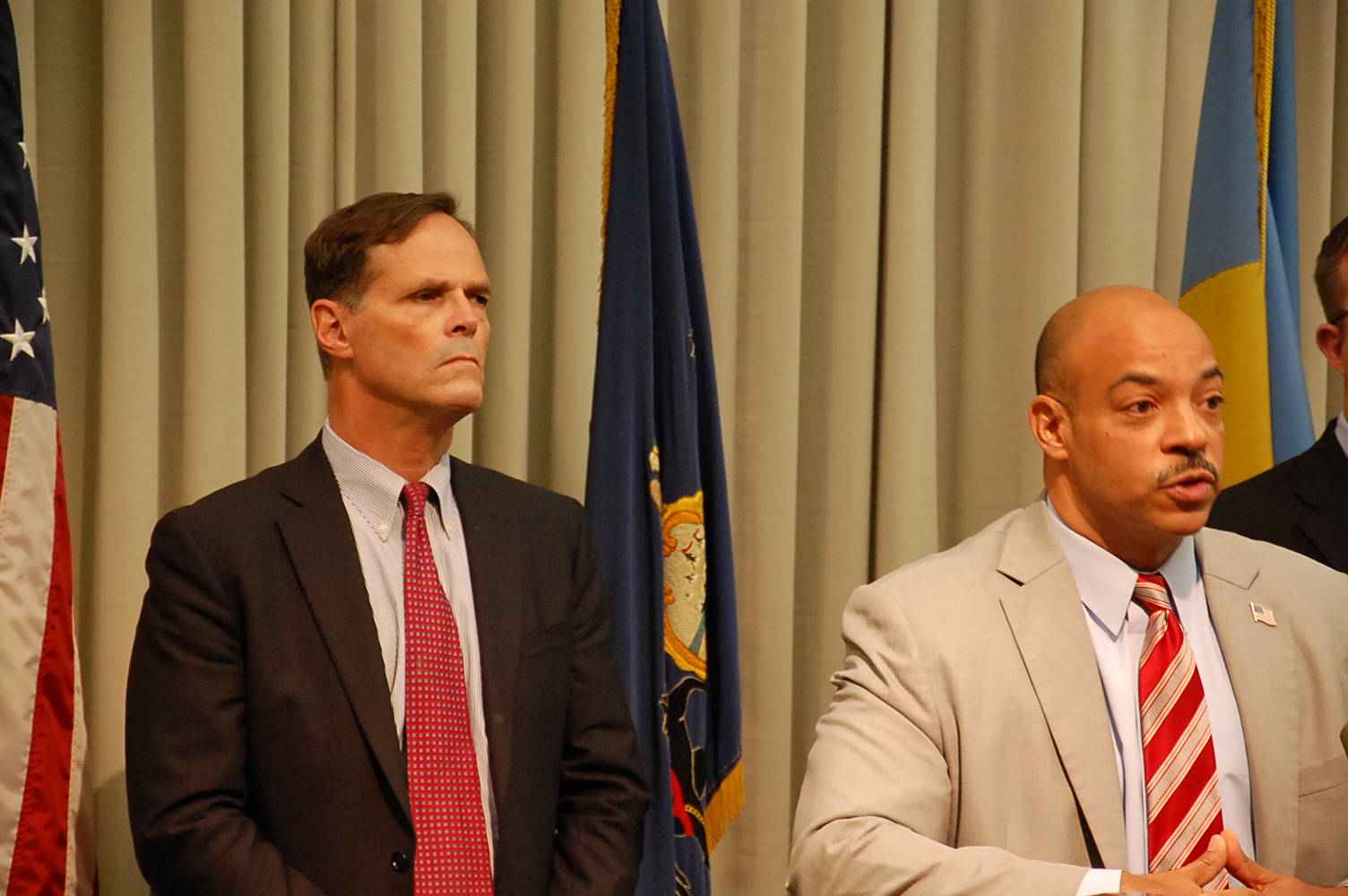 David Thornburgh (left) of the Committee of 70 and Philadelphia District Attorney Seth Williams talk about Election Day measures. (Tom MacDonald/WHYY)