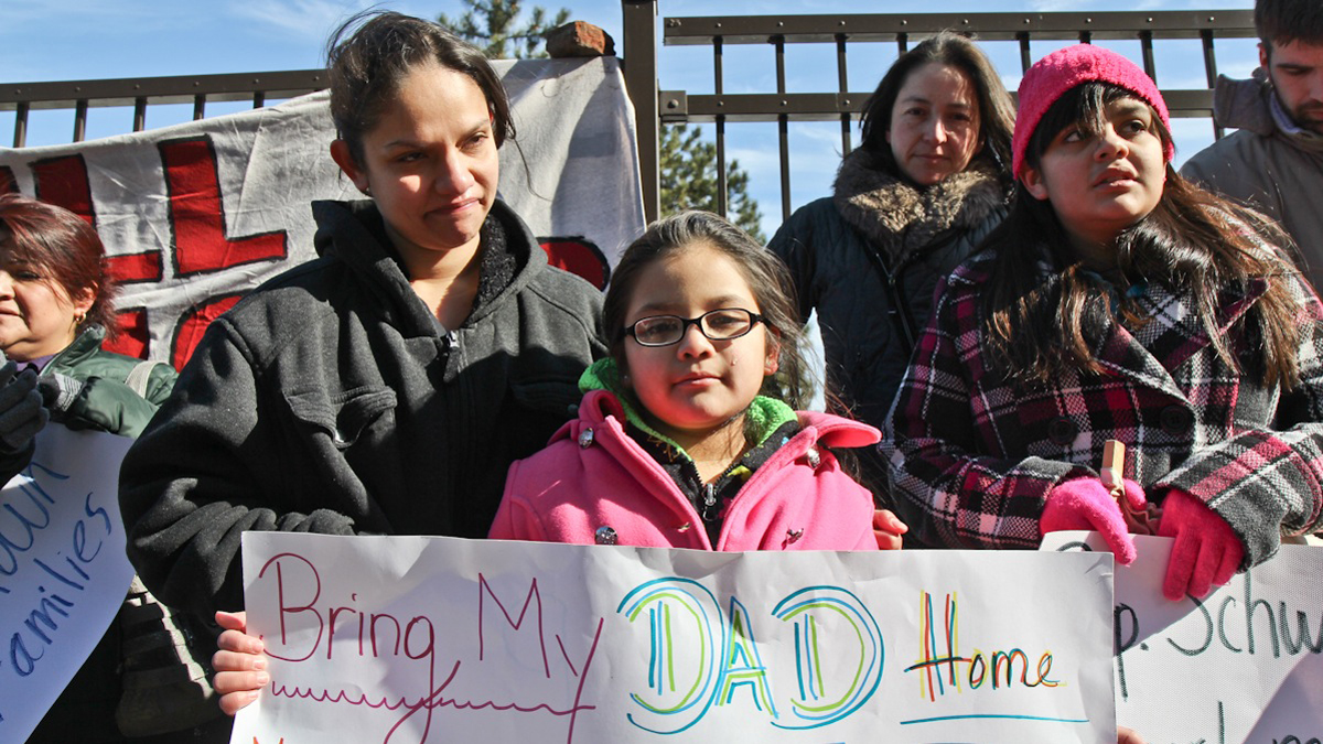  Pilar Molina and Caitlin Resindez are the wife and daughter of Isreal Resendiz-Hernandez, a Norristown shop owner who was detained for deportation on Jan. 27. (Kimberly Paynter/WHYY) 
