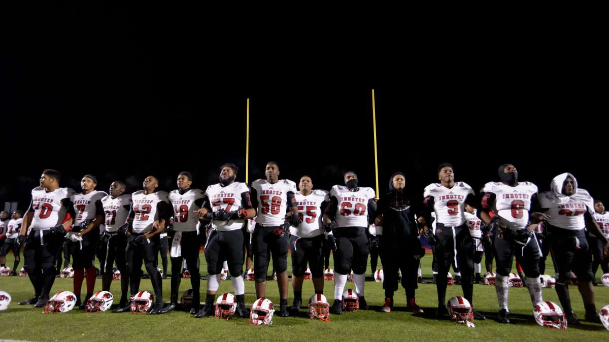  Each Panthers’ game is traditionally closed with reciting a collective mantra. (Bastiaan Slabbers/for NewsWorks) 