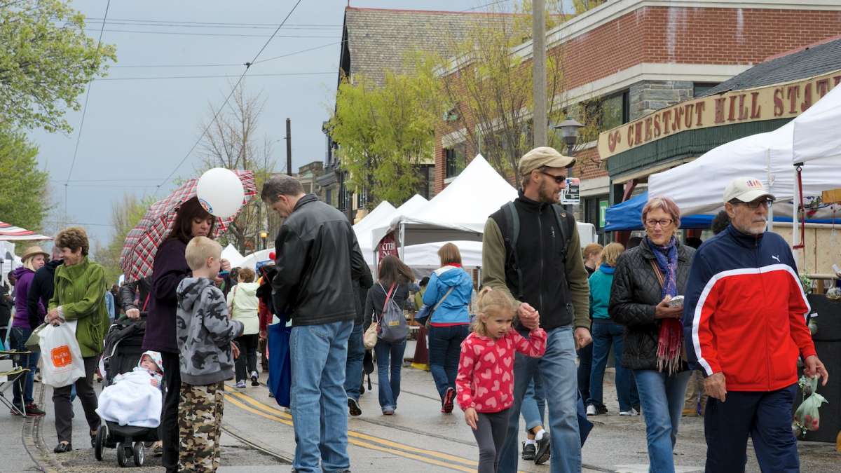  A scene from this year's Chestnut Hill Home and Garden Festival. (Bas Slabbers/for NewsWorks, file) 