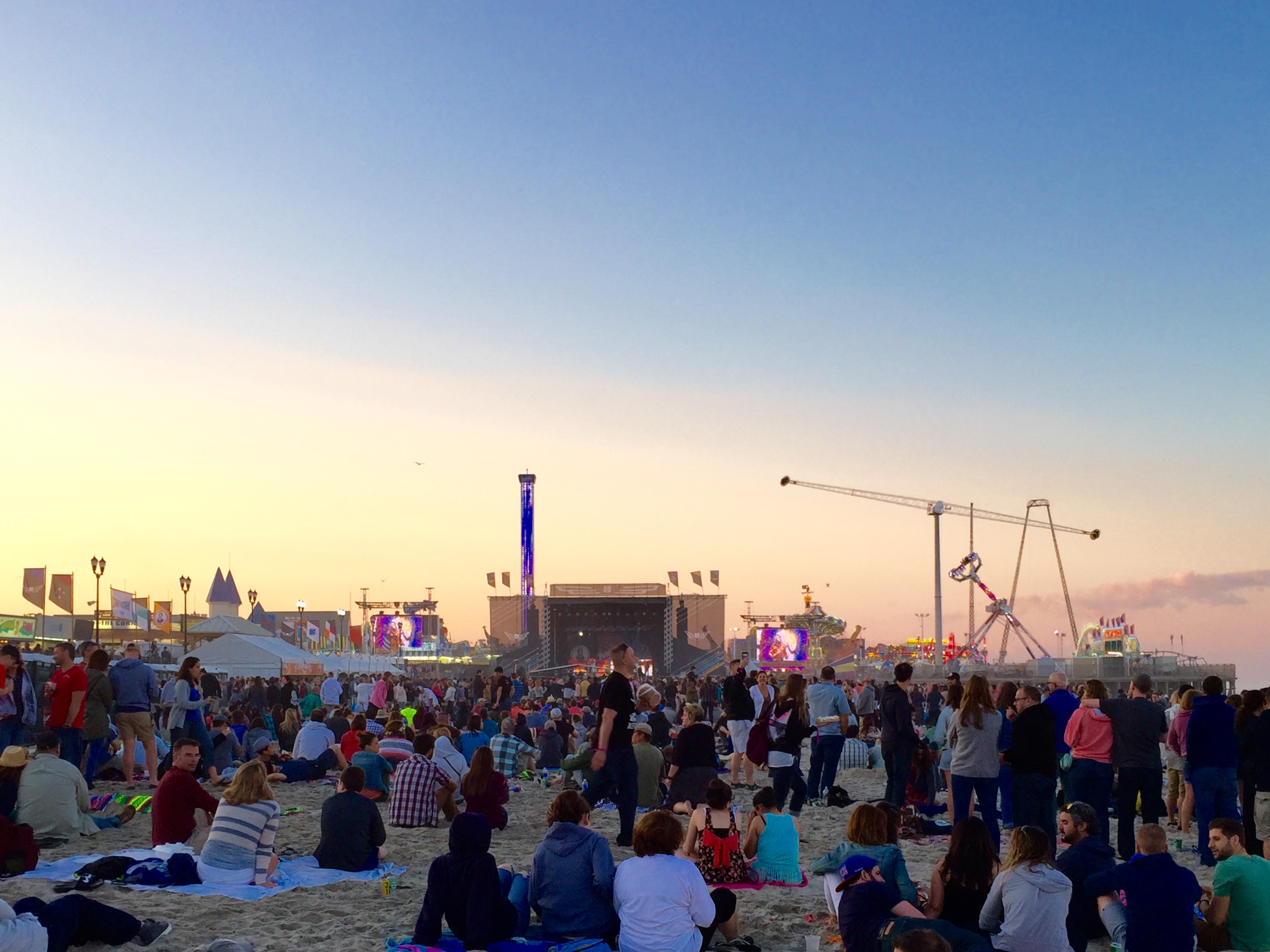 Sunset at the June 2015 Gentlemen of the Road Stopover music festival in Seaside Heights. (Photo: Justin Auciello/for NewsWorks)