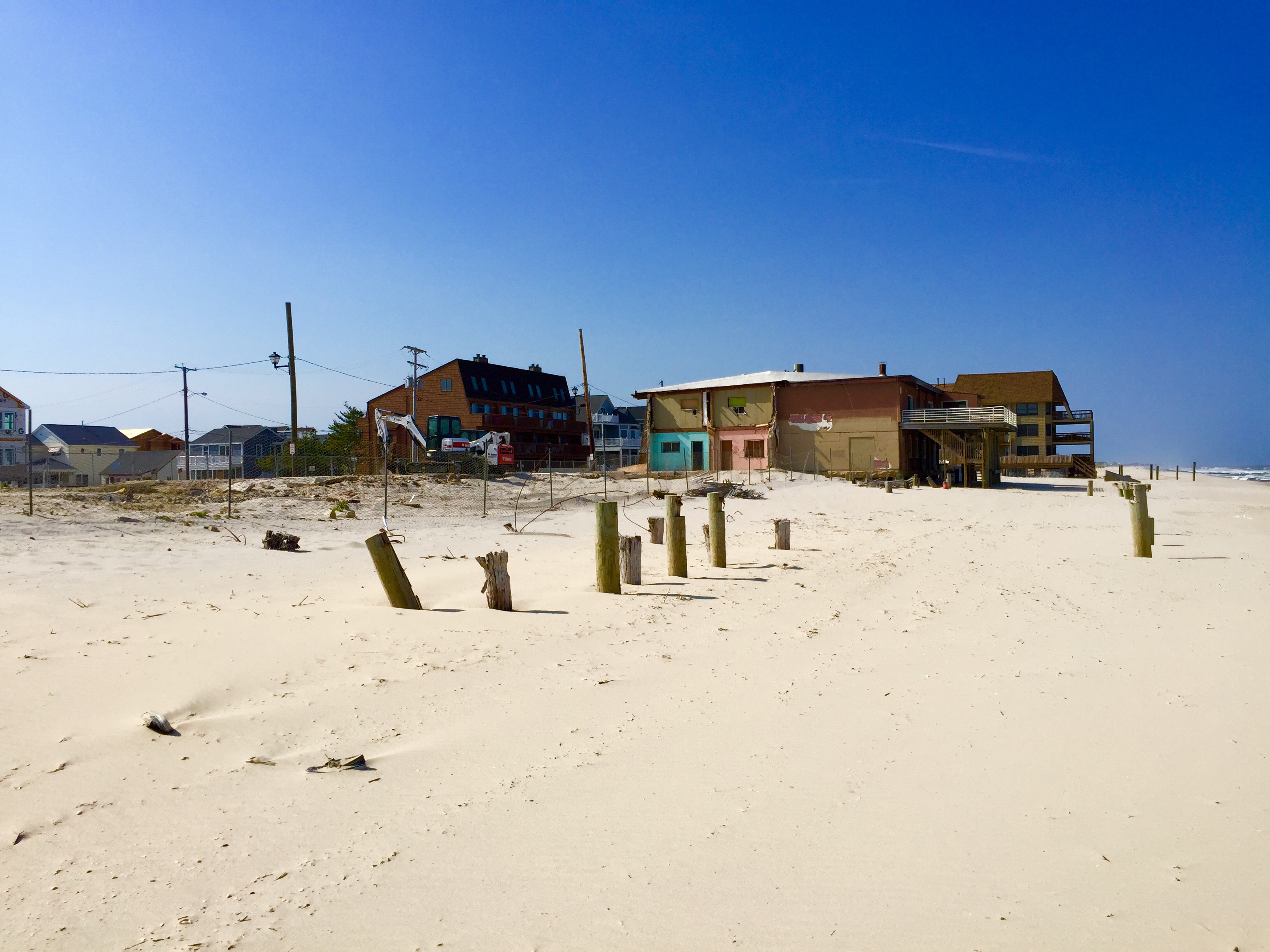  The Joey Harrison's Surf Club property in Ortley Beach in early June 2015. (Photo: Justin Auciello/for NewsWorks) 