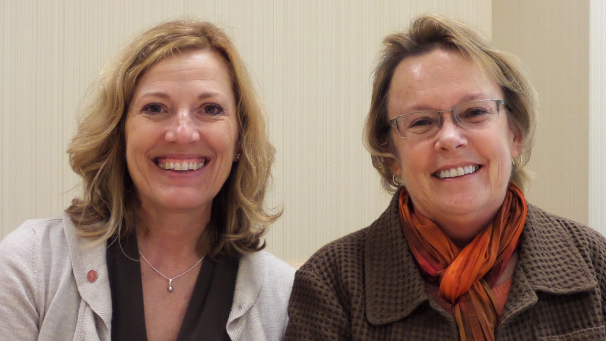  Janice Baker (right), first to sign up for health insurance under the Afforable Care Act seated with Delaware HHS Secretary, Rita Landgraf.(Courtesey Jill Fredel/Del. HHS) 