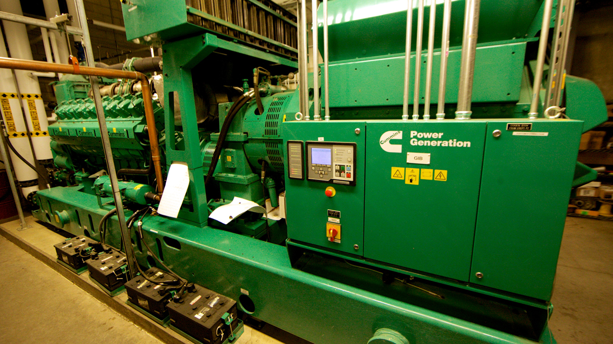  The Prime Unit System produces 3500 horse power that's converted into electricity and heat for the hospital. (Nathaniel Hamilton/for NewsWorks) 