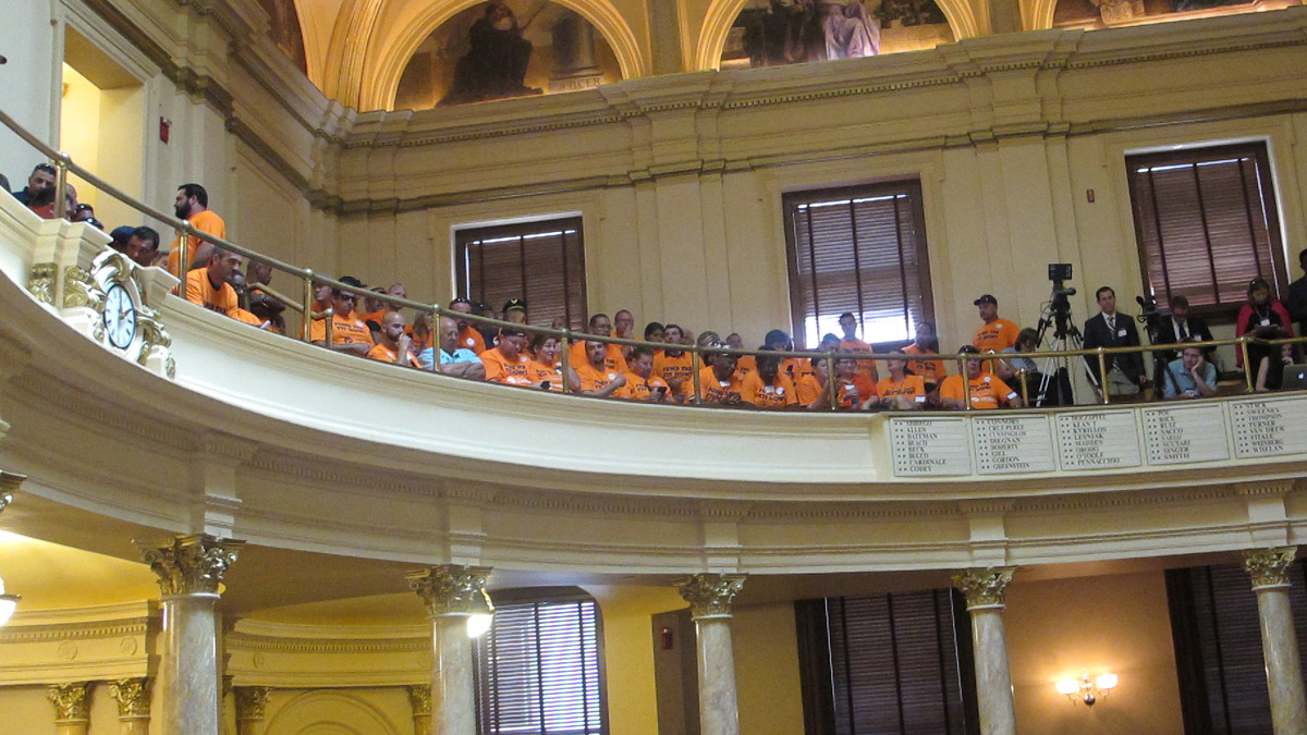 Those advocating replenishment of New Jersey's Transportation Trust Fund pack the Senate gallery Thursday. (Phil Gregory/WHYY)
