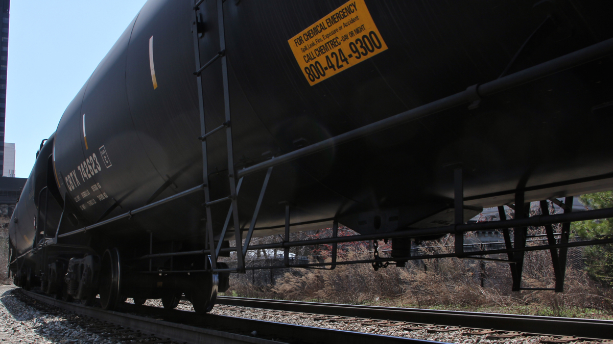 Lawmakers are considering a bill to mandate disclosures on oil trains in New Jersey. (NewsWorks file photo)