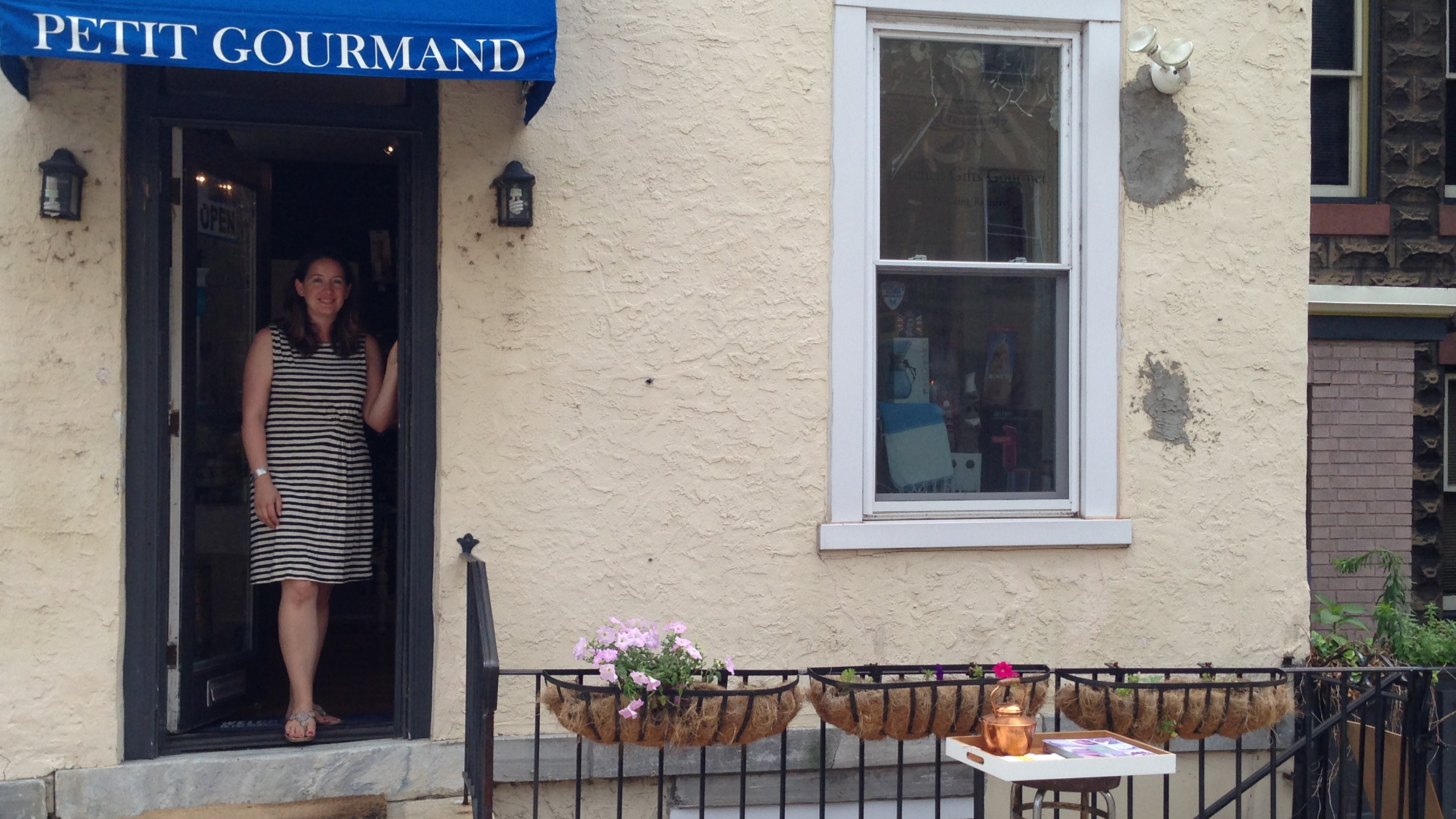  Sarah Holmes, co-owner of Petit Gourmand in Manayunk. (Michelle Barrett/for NewsWorks) 