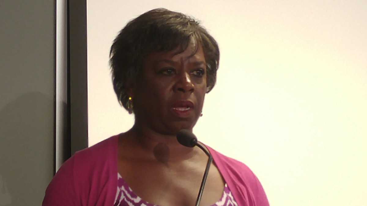  SEPTA's top spokeswoman Jerri Williams is quitting to pursue a career writing crime-fiction novels. (Tom MacDonald/WHYY) 