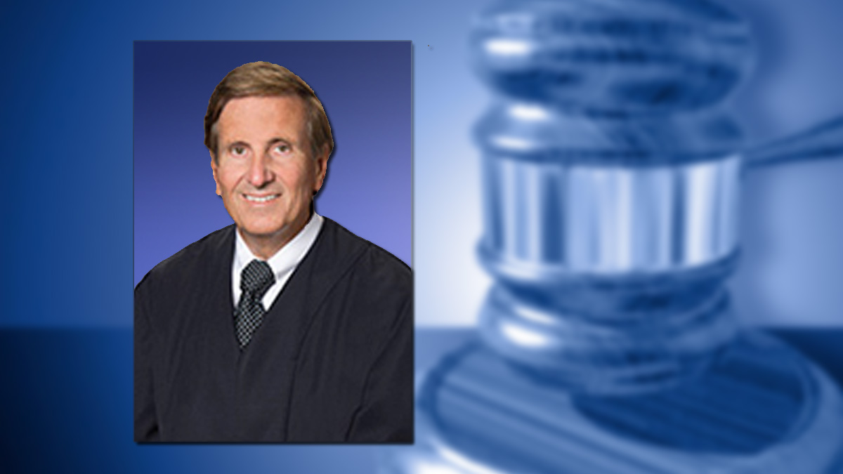 Justice Randy Holland announced he will retire at the end of March