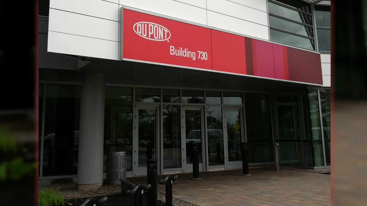  (photo courtesy DuPont) 