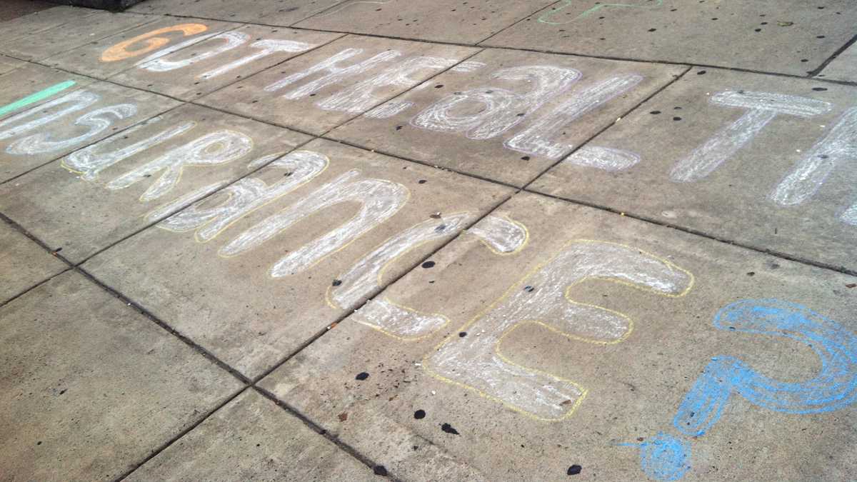  Philadelphians can expect to see on-the-ground application counselors when the exchange launches Tuesday (Elana Gordon/WHYY) 