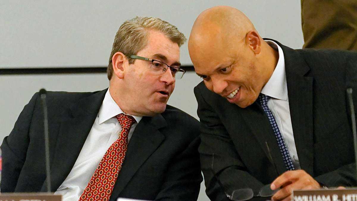  Philadelphia School Reform Commission Chairman Bill Green, left, and Superintendent William Hite chat at an October SRC meeting. (Bas Slabbers/for NewsWorks) 