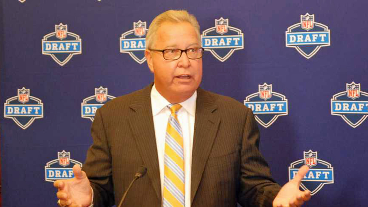 Former Philadelphia Eagle Ron Jaworski