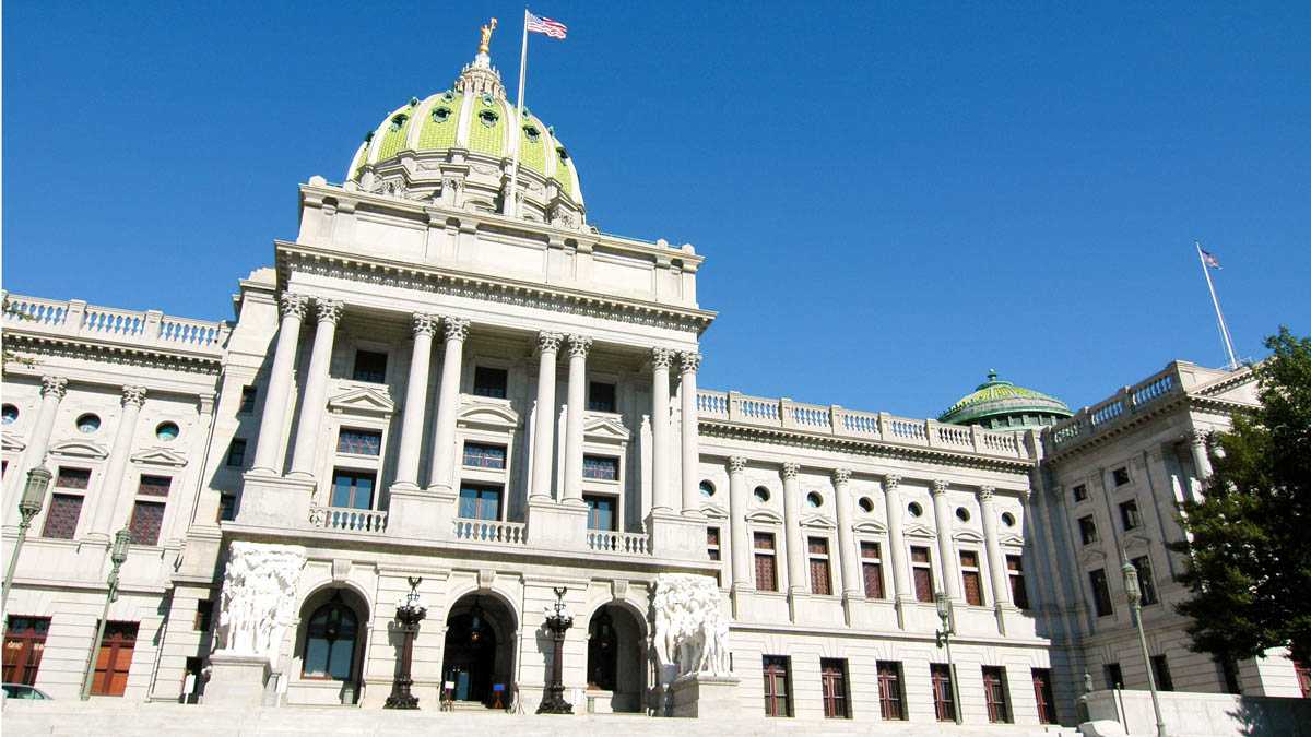  Pennsylvania Capitol in Harrisburg (ShutterStock)  